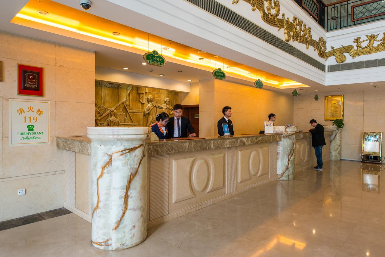 Vienna International Hotel Shanghai Train Station Экстерьер фото
