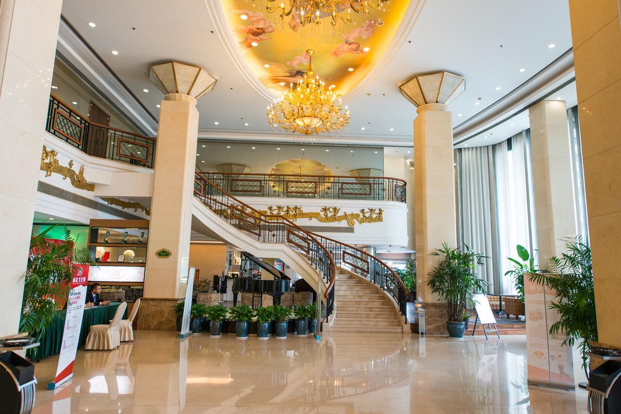 Vienna International Hotel Shanghai Train Station Экстерьер фото